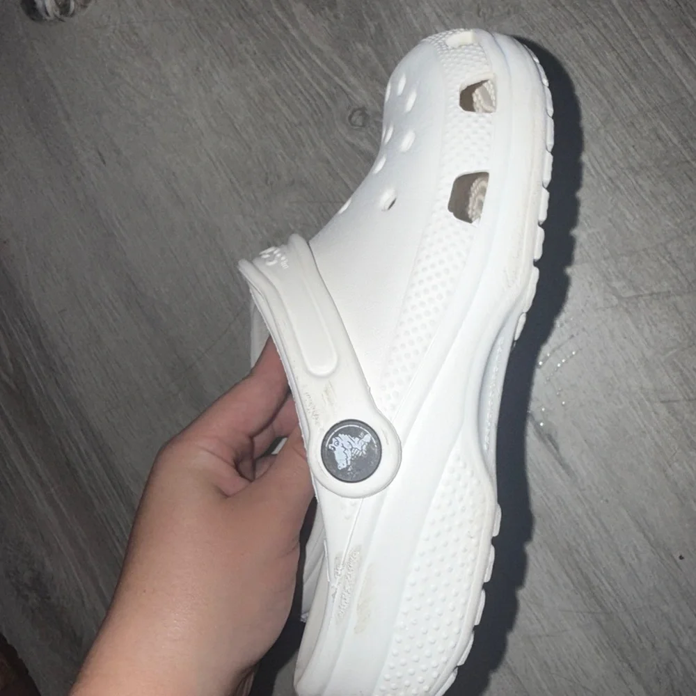 CROCS Kids Classic White Clogs